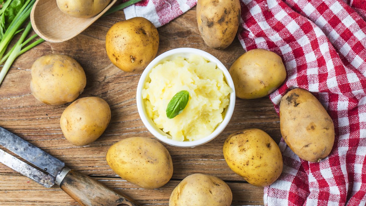 Что приготовить из картофеля: быстрые рецепты блюд из картофеля