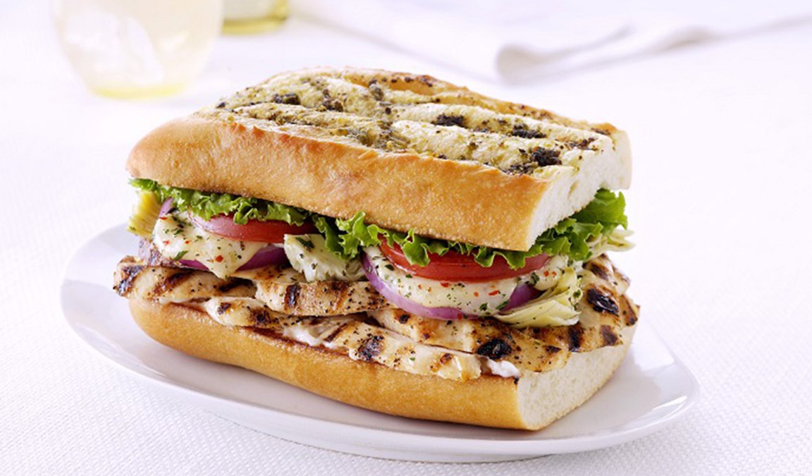 Сэндвич с курицей – быстрый рецепт в домашних условиях