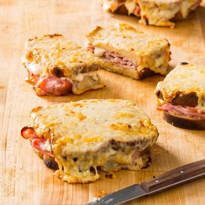 Тосты крок-месьє: классический рецепт французкого сэндвича