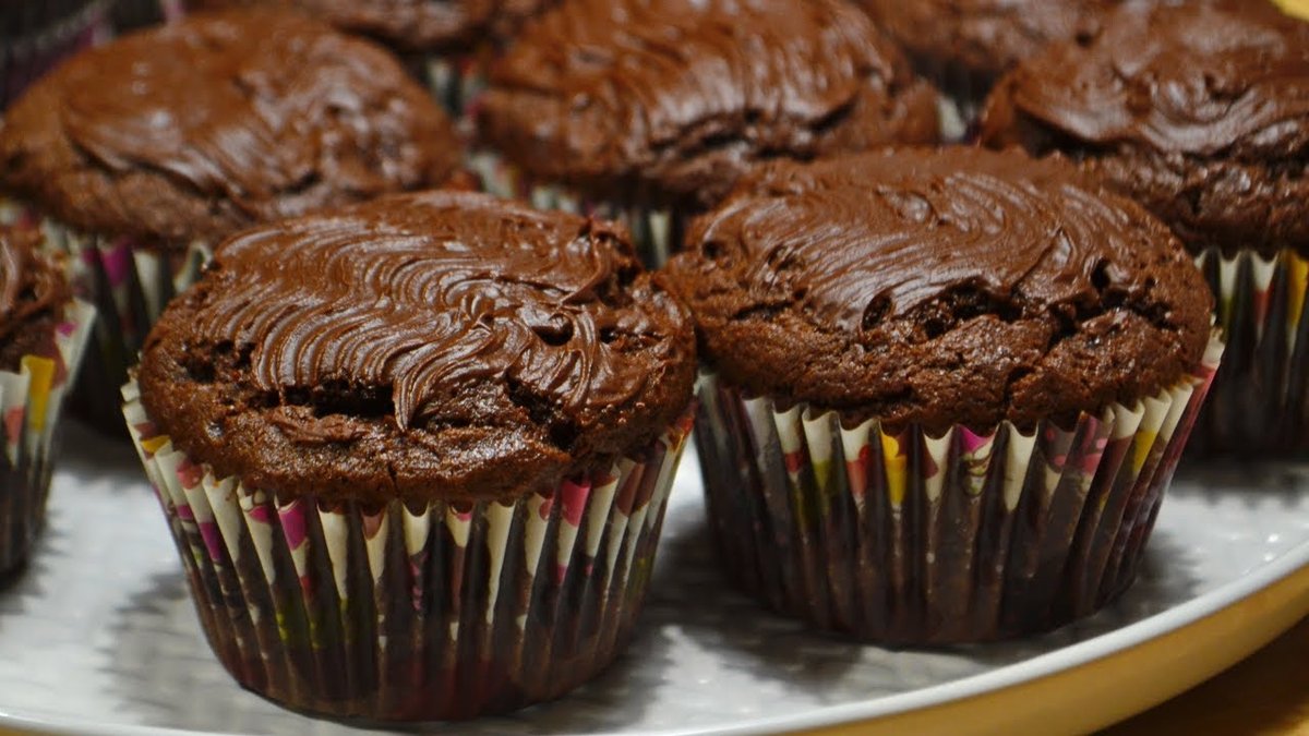 Кексы на кефире с шоколадом – рецепт домашних шоколадных кексов